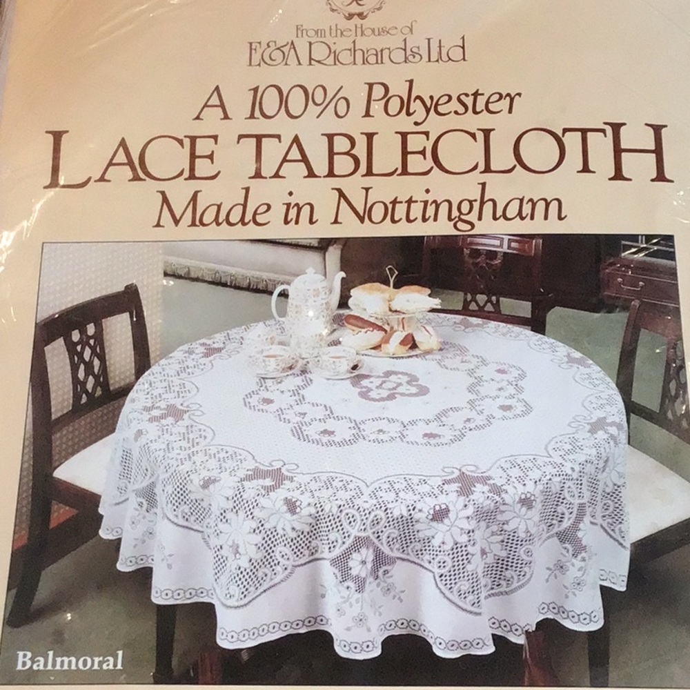 White Lace Tablecloth 70”x90” by E&A Richards, Made in Nottingham 100% polyester
